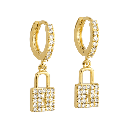 Brinco Dourado de Argolinha com Cadeado Cravejado de Zircônias